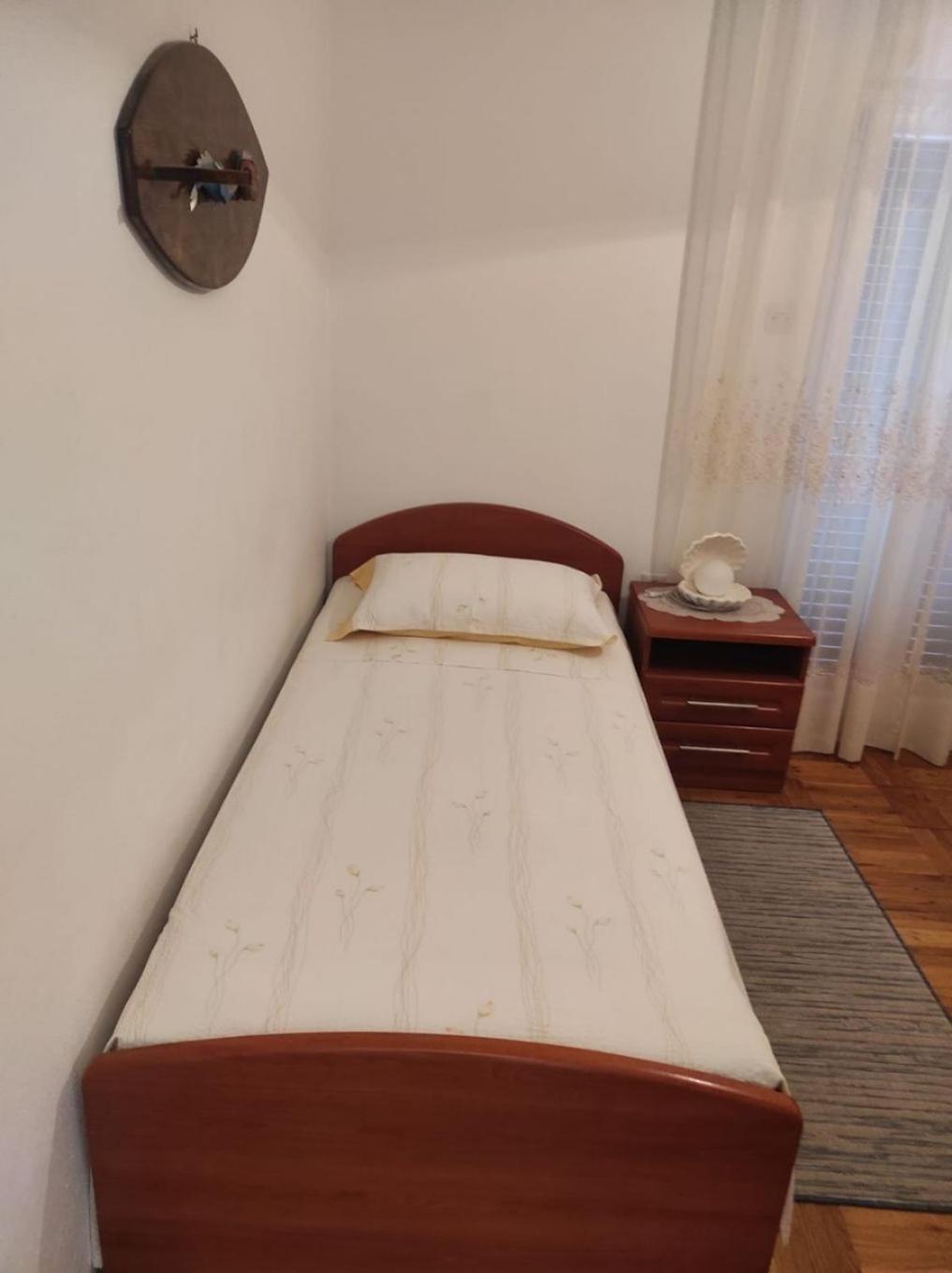 Apartment Tenara Βις Εξωτερικό φωτογραφία